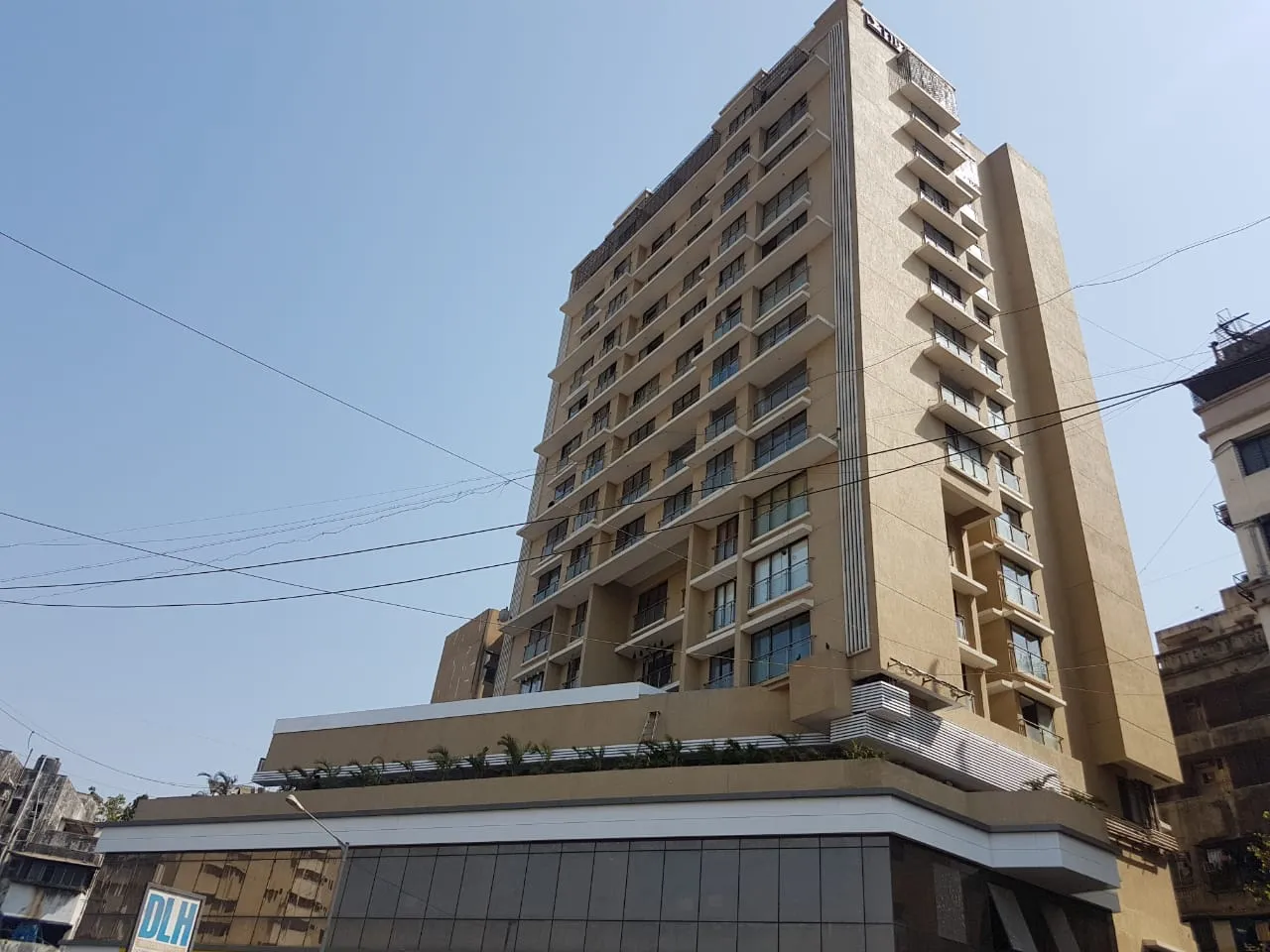 3 BHK Flats on Rent in Chalet Amar, Juhu
