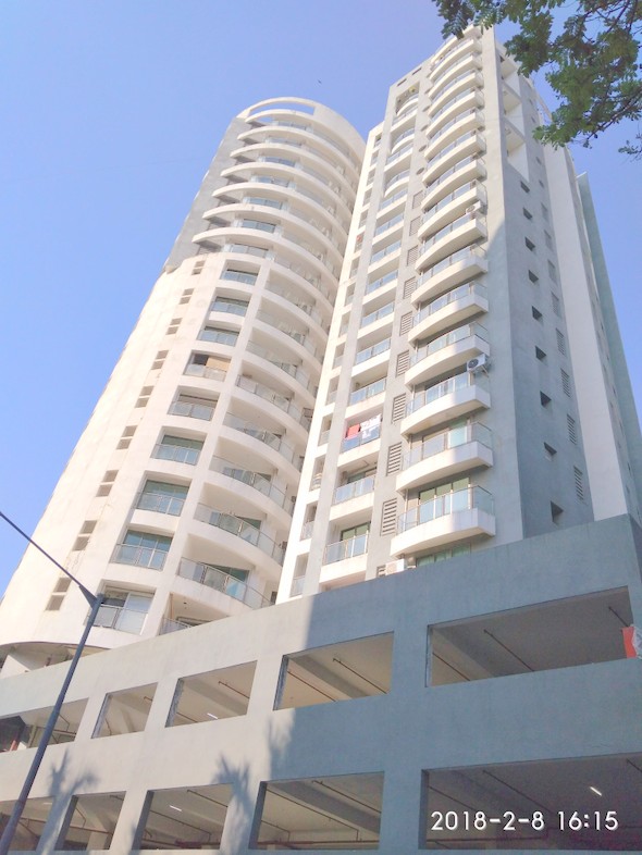 Cosmopolis Tower, Andheri West
