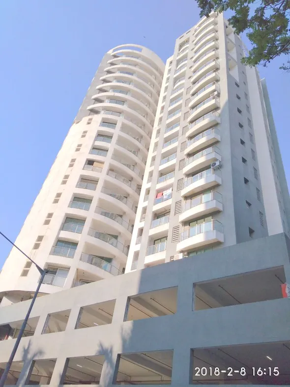 3 BHK Flats on Rent in Cosmopolis Tower, Andheri West