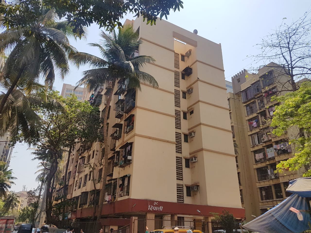 Building - Deepali, Sion