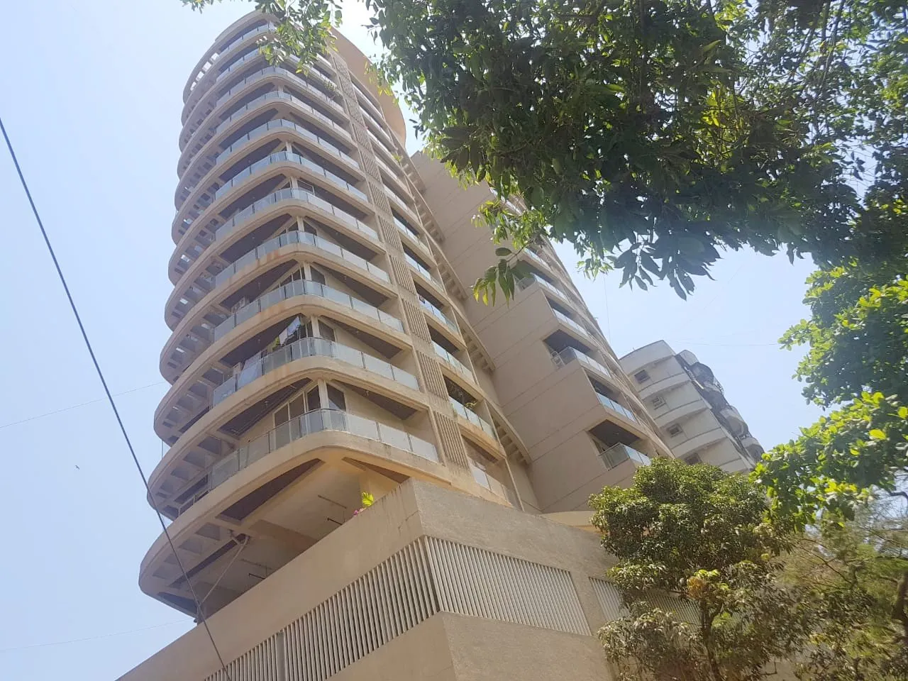 2 BHK Flats on Rent in DLH Prabhuvandan, Andheri West