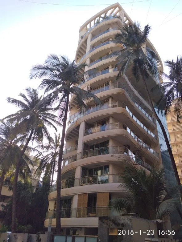 4 BHK Flats on Rent in Eben Ezer, Santacruz West