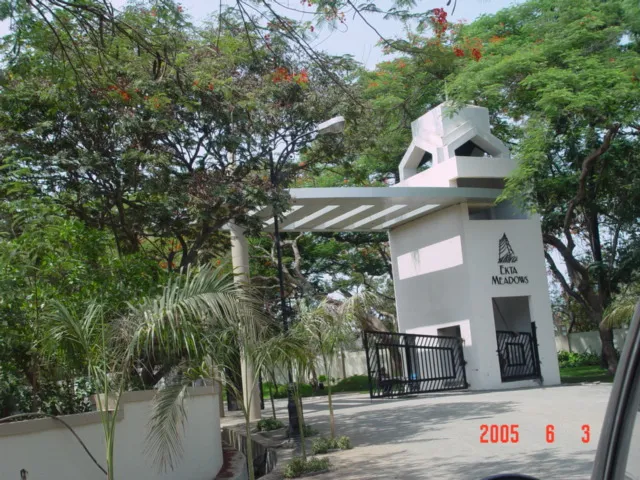 2 BHK Flats on Rent in Ekta Meadows, Kandivali East