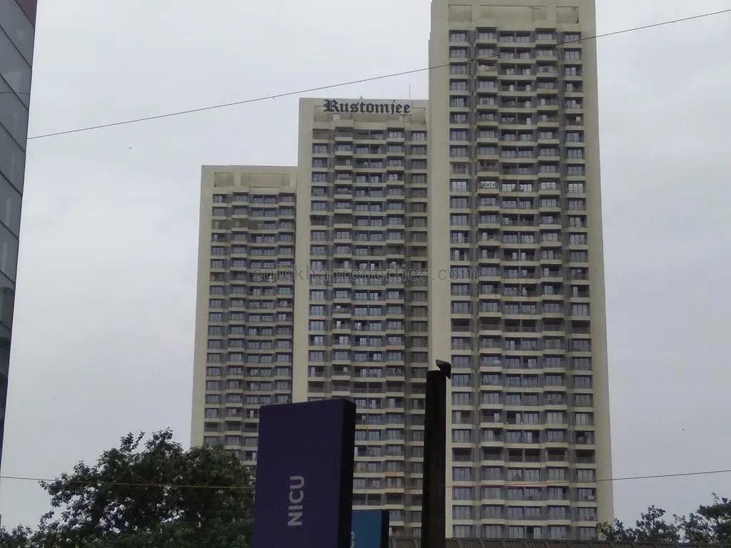 2½ BHK Flats for Sale in Rustomjee Elanza, Malad West