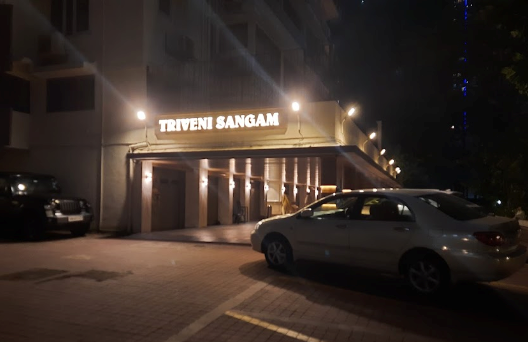 3 BHK Semi Furnished in Triveni Sangam Apartments  , Tardeo