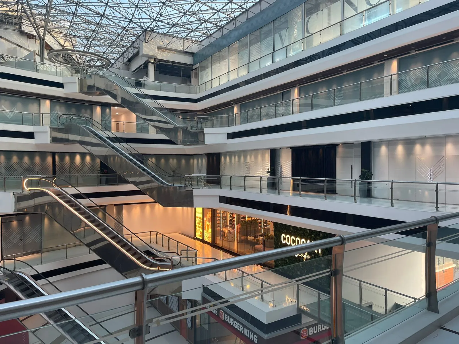 Office Space Offices for Sale in Vicino, Andheri West