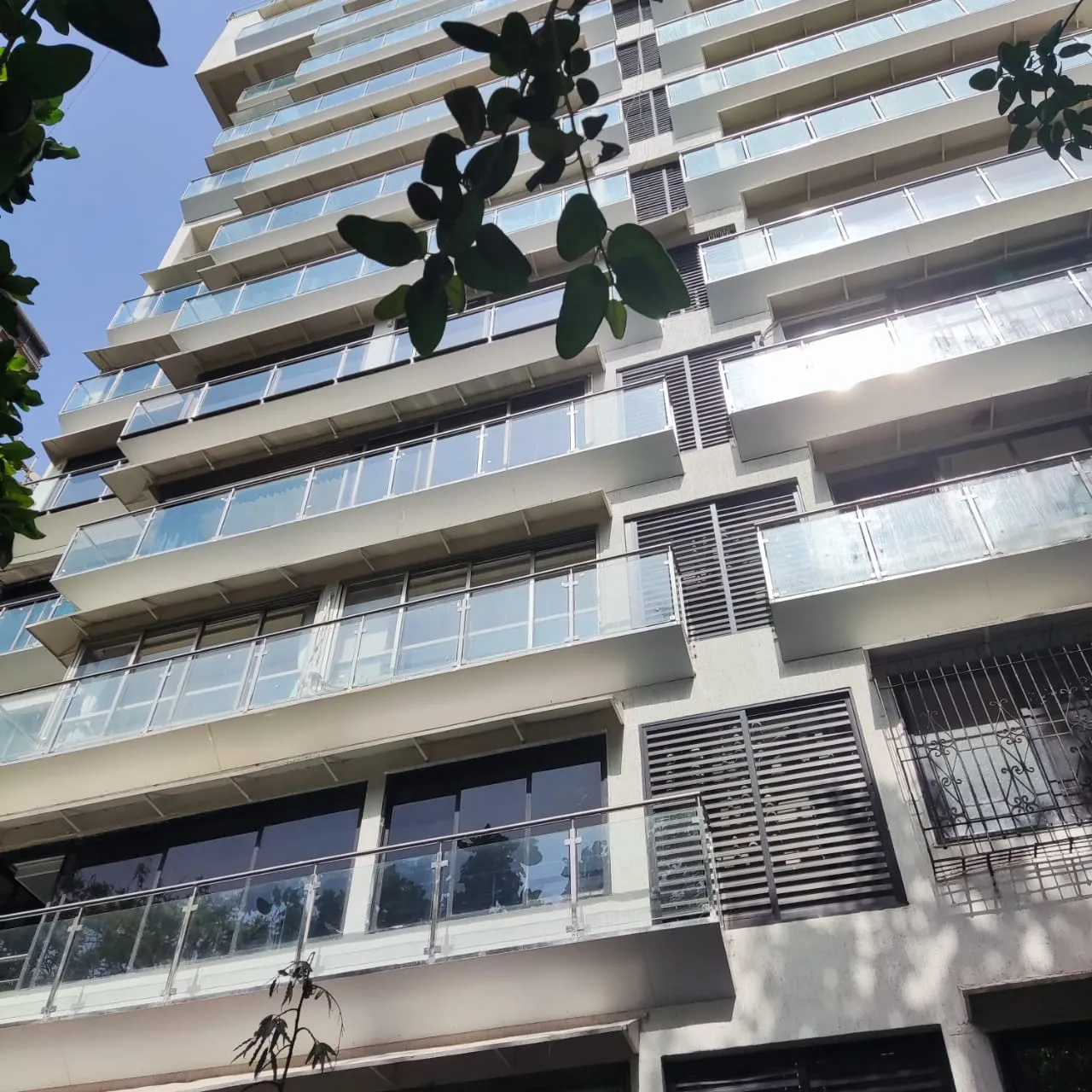 2 BHK Flats on Rent in Neelam Apartments, Bandra West