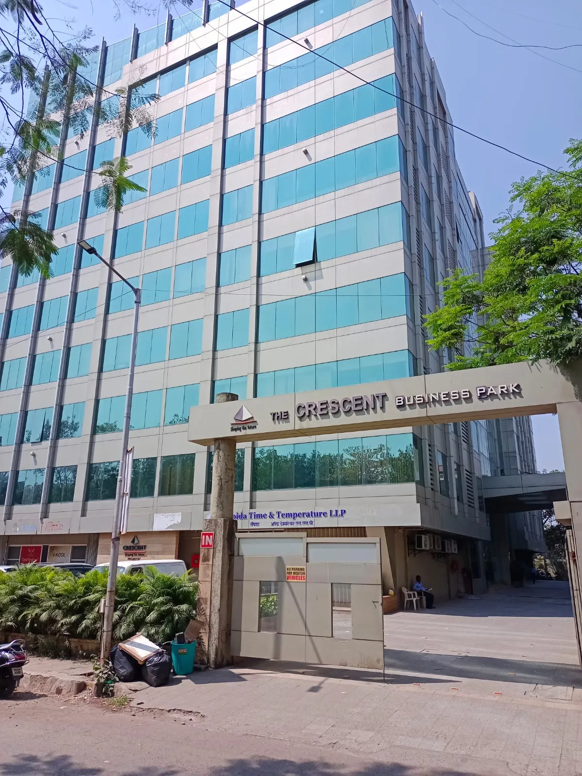 Office Space Offices for Sale in The Crescent Business Park, Andheri East