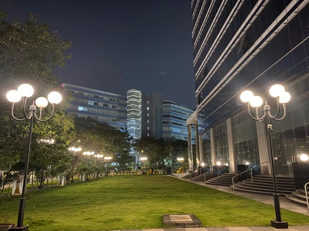 Office Flats on Rent in INS Tower, Bandra Kurla Complex