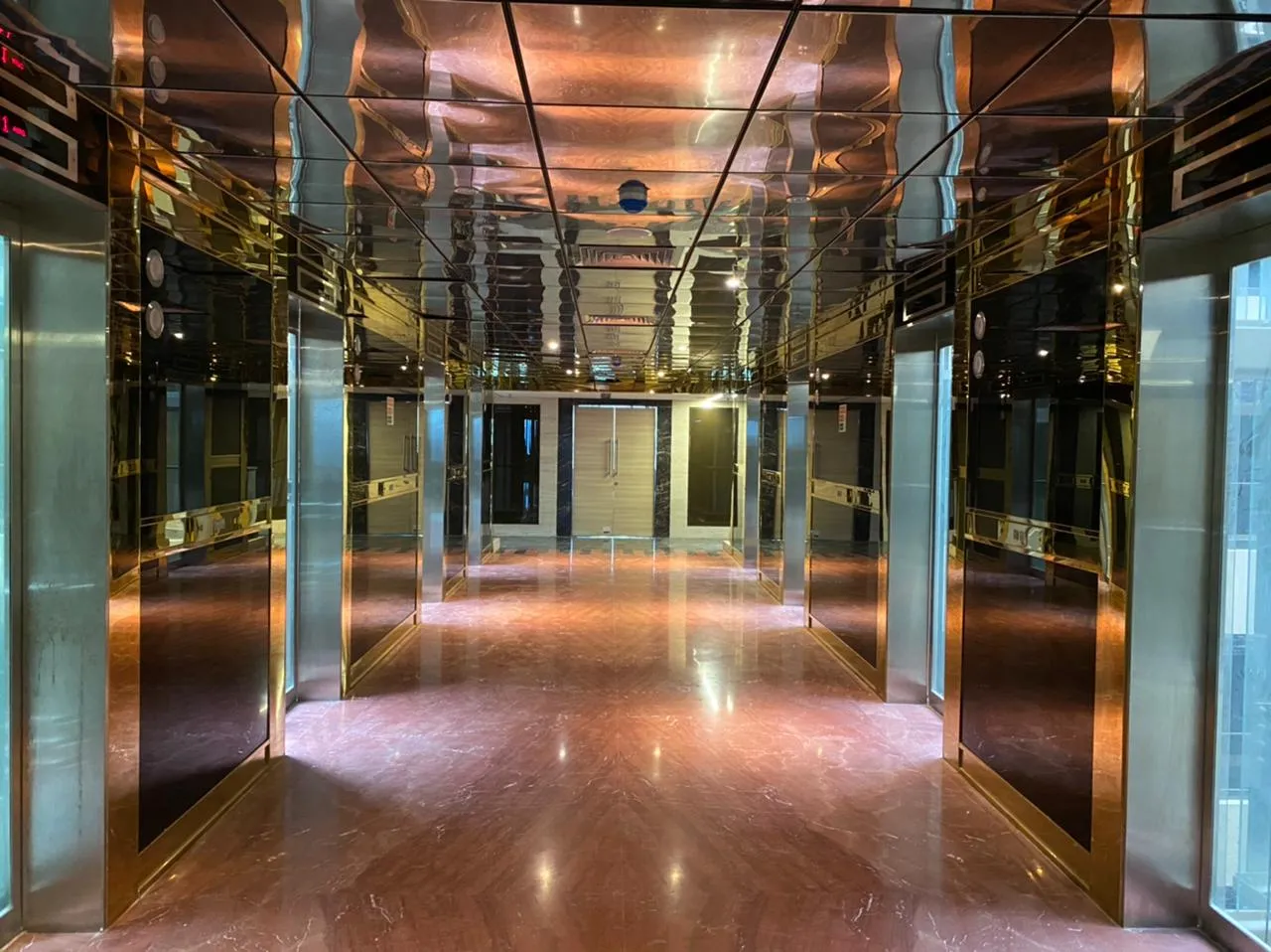 Office Flats on Rent in INS Tower, Bandra Kurla Complex