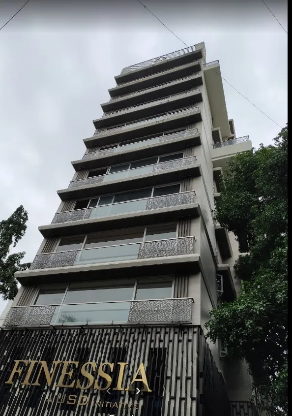 4 BHK Flats for Sale in Finessia, Bandra West