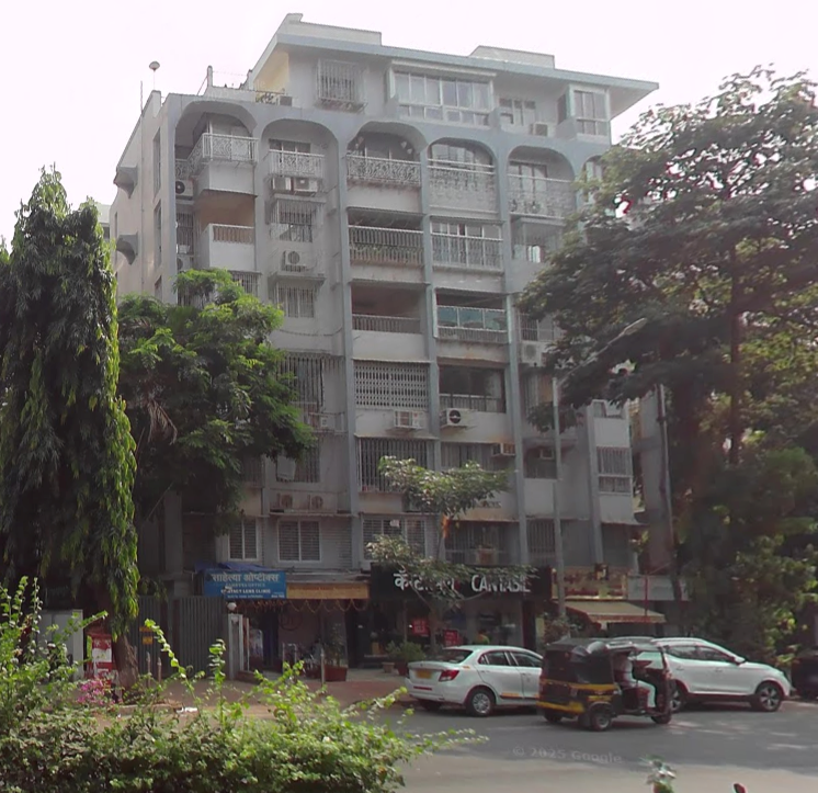 2 BHK Flats on Rent in Sarayu Apartments, Santacruz West