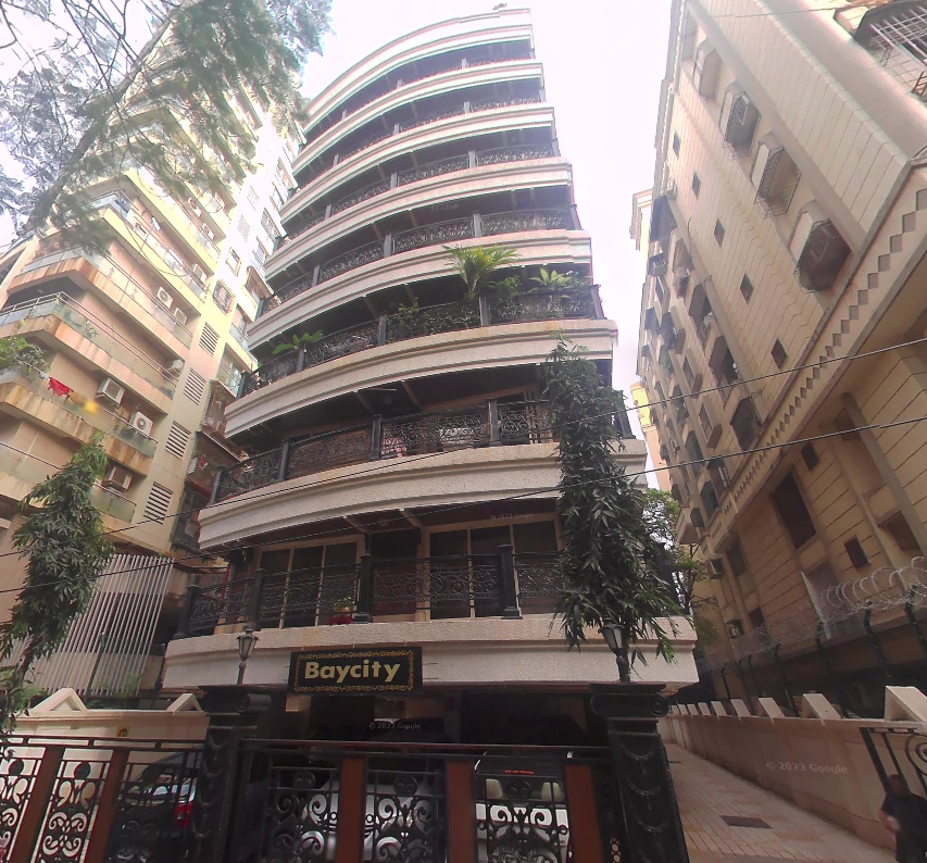 2 BHK Flats for Sale in Bay City, Khar West