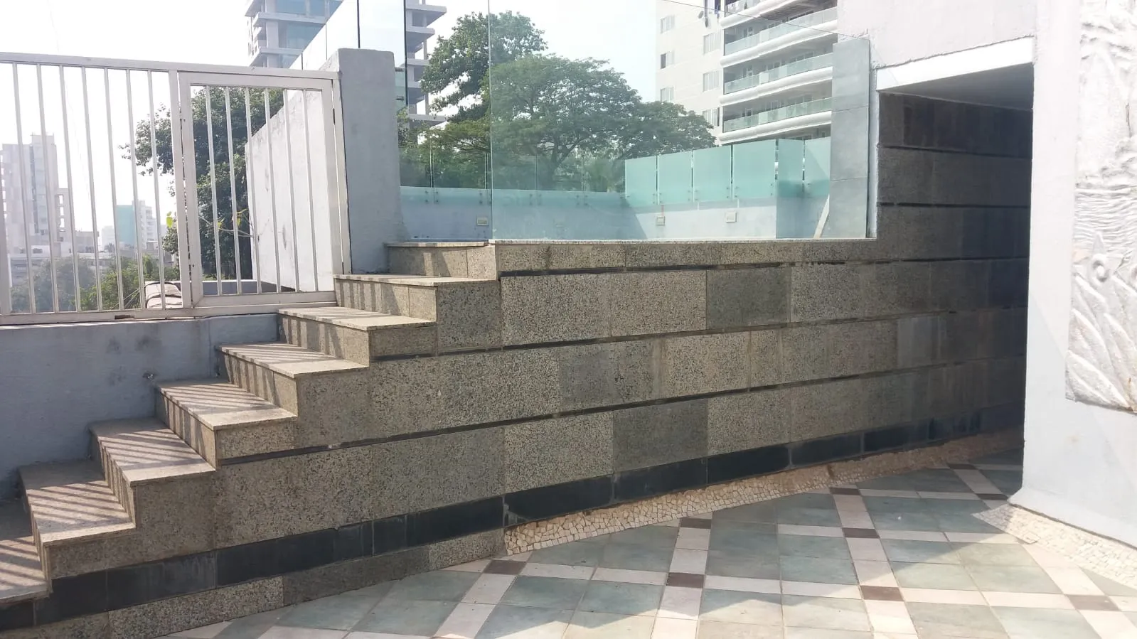 2 BHK Flats on Rent in Amber Croft Annexe, Bandra West