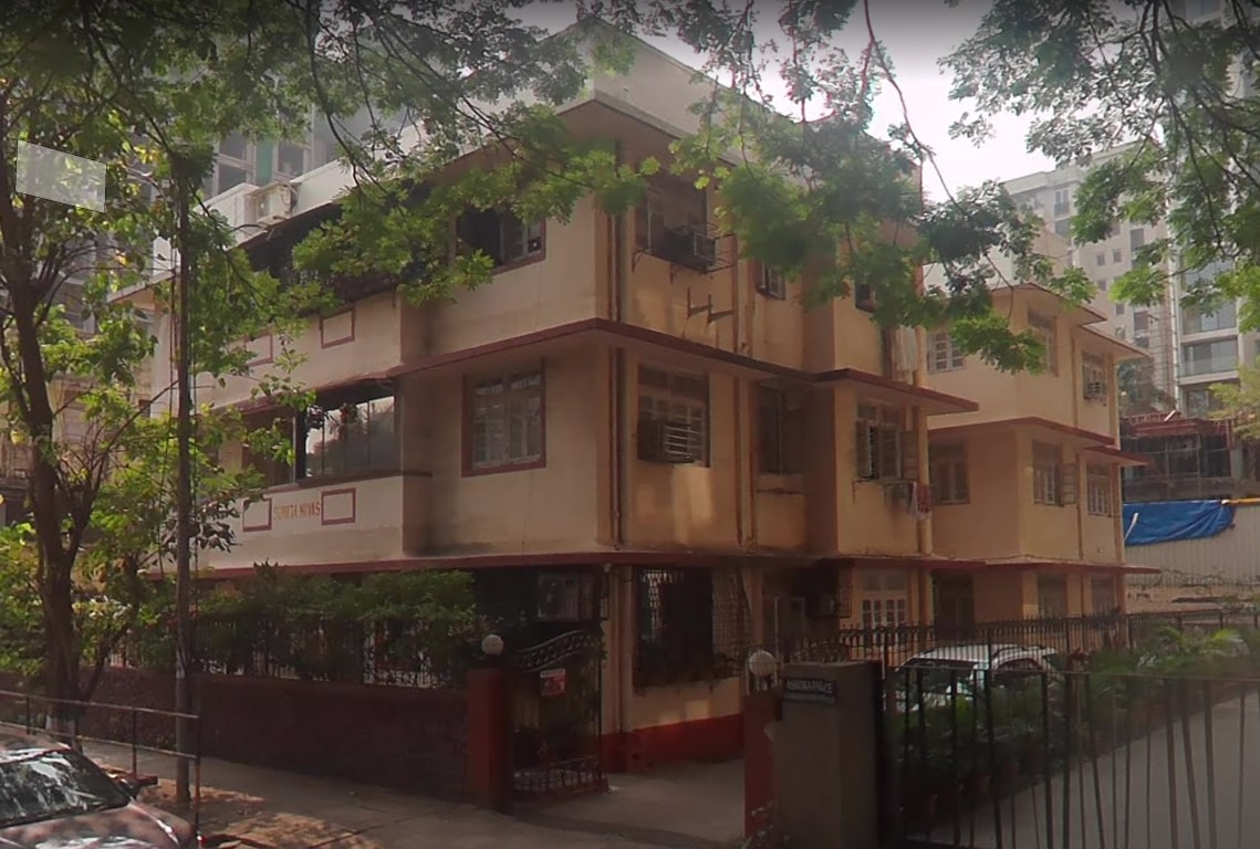 Sunita Nivas, Santacruz West