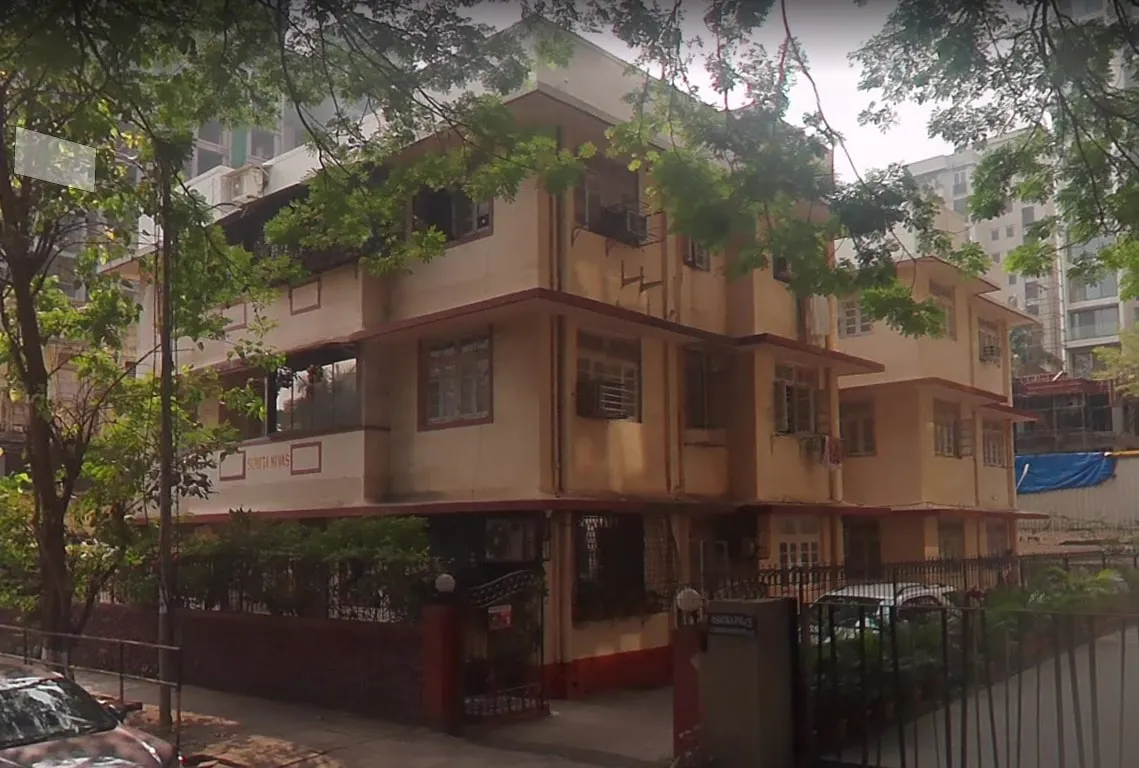 4 BHK Flats for Sale in Sunita Nivas, Santacruz West