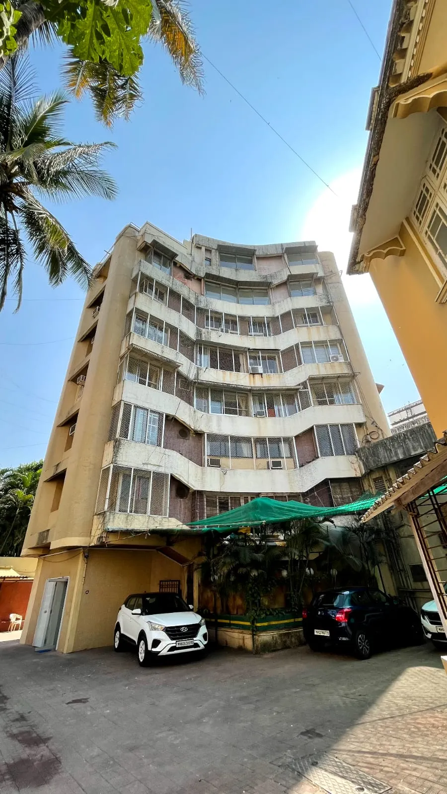 4 BHK Flats on Rent in Mont Blanc, Bandra West