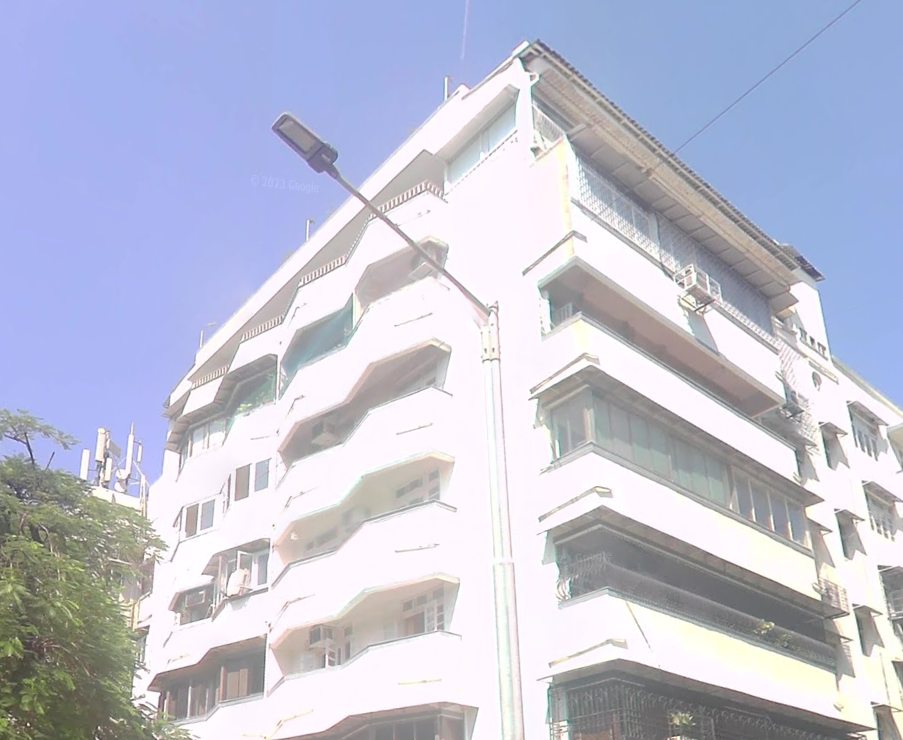 2 BHK Flats on Rent in Pearl Mansion, Marine Lines