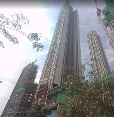  - Lodha Azzuro, Parel