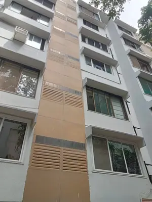 3 BHK Flats on Rent in Alta View, Altamount Road