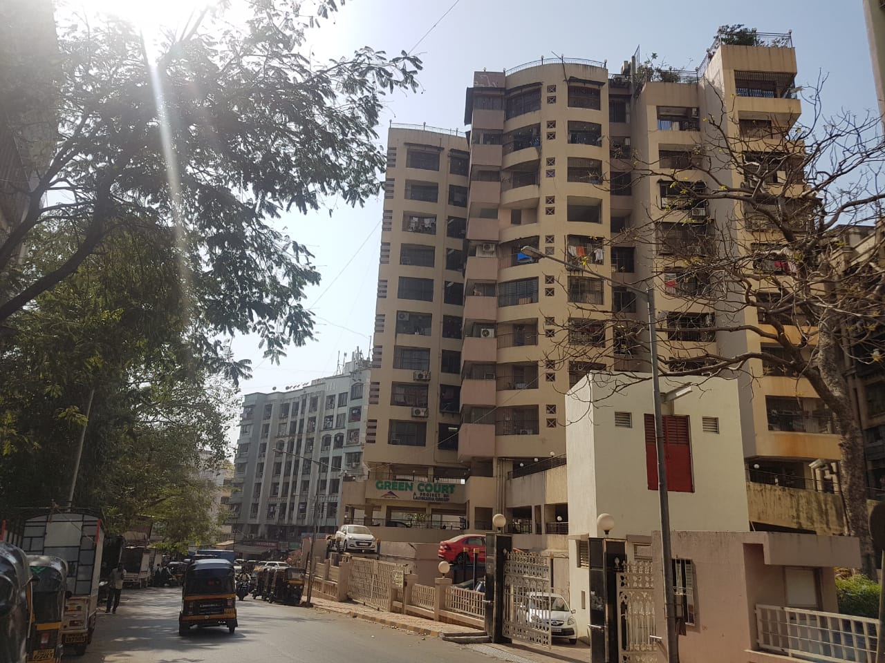 Building - Green Court, Juhu