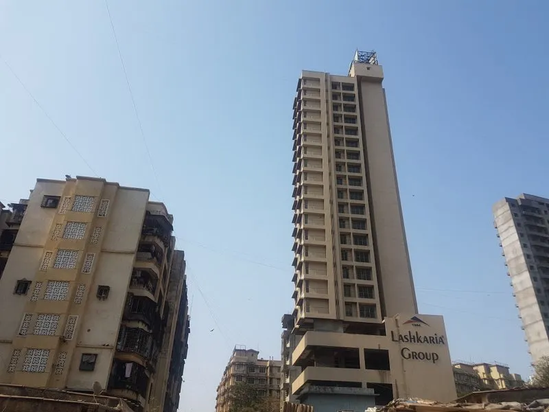 3 BHK Flats for Sale in Lashkaria Green Woods, Andheri West