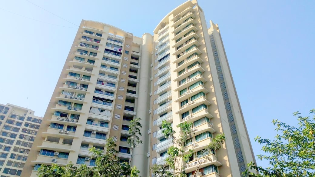 Building - Gundecha Premiere, Kandivali East