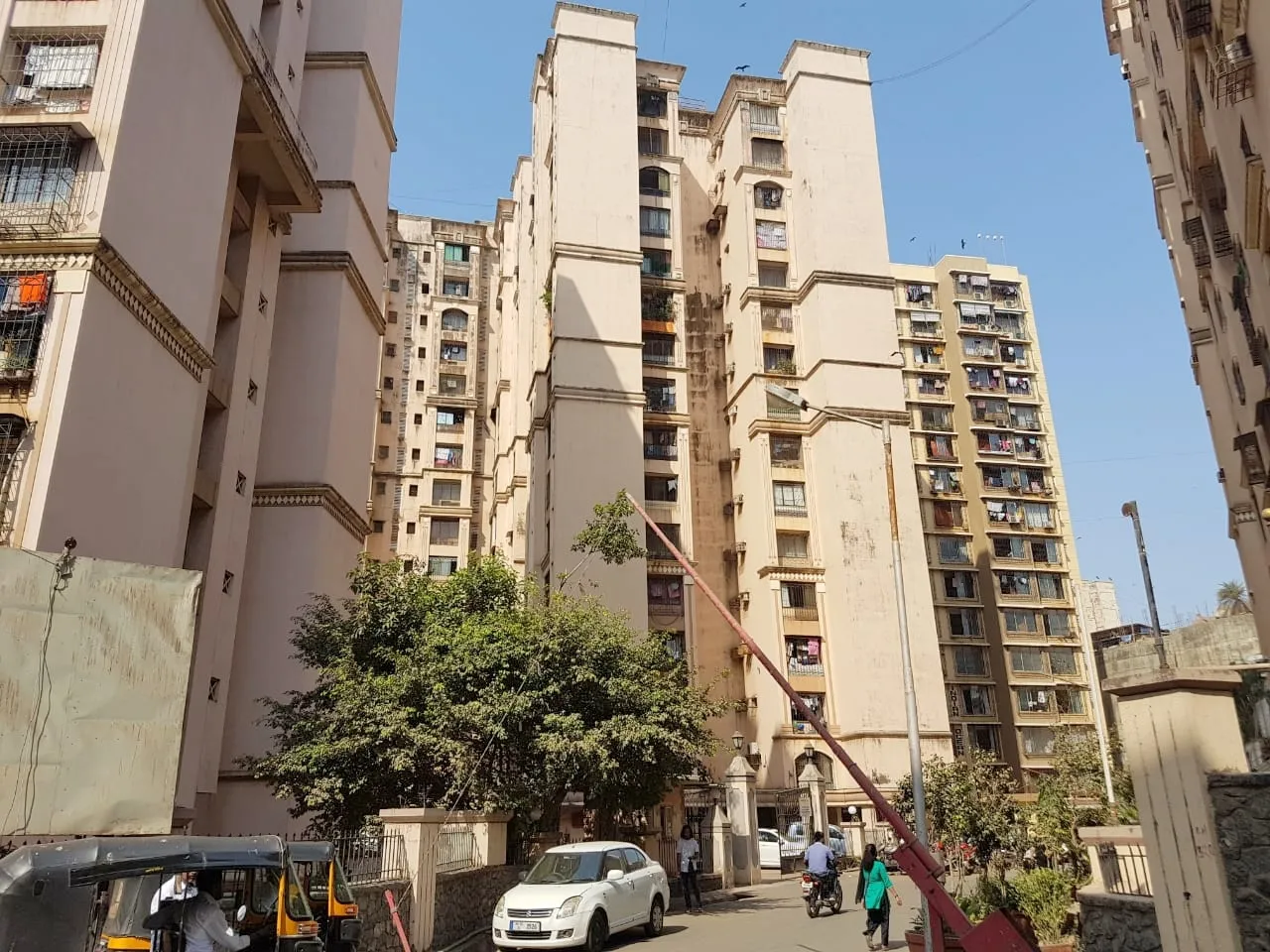 2 BHK Flats on Rent in Indian Ocean C Wing, Andheri West