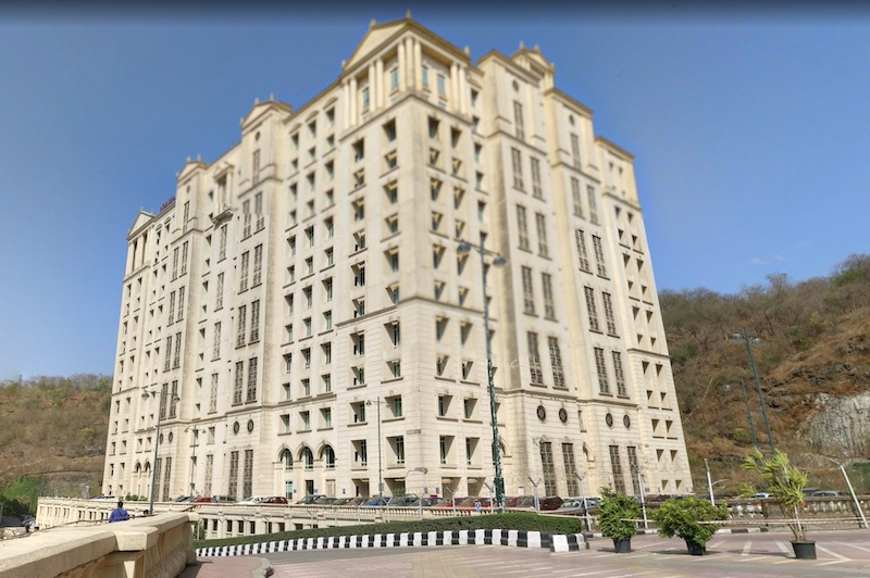 Office Space Semi Furnished in Winchester , Powai