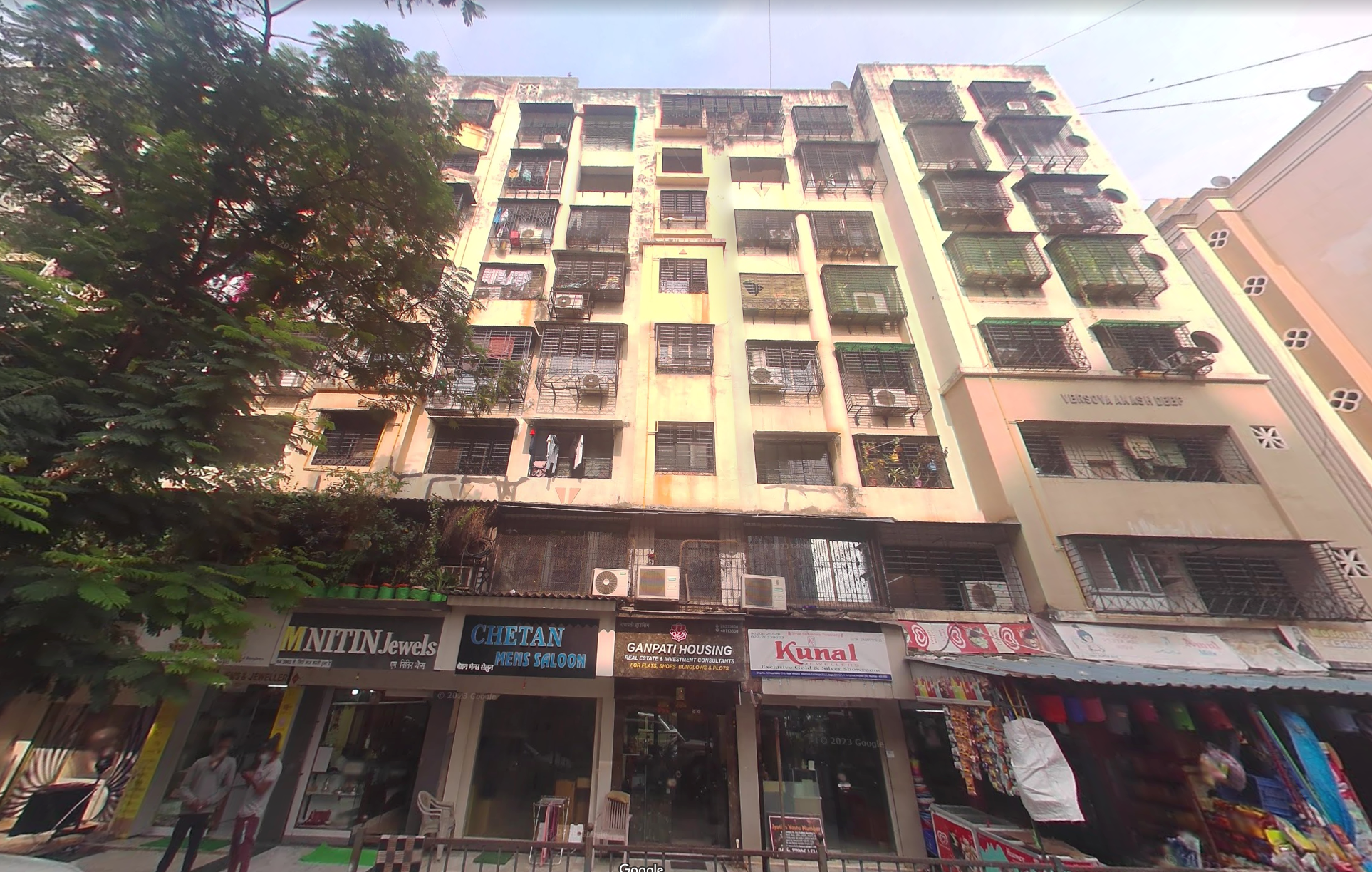 3 BHK Flats for Sale in Akash Deep, Andheri West