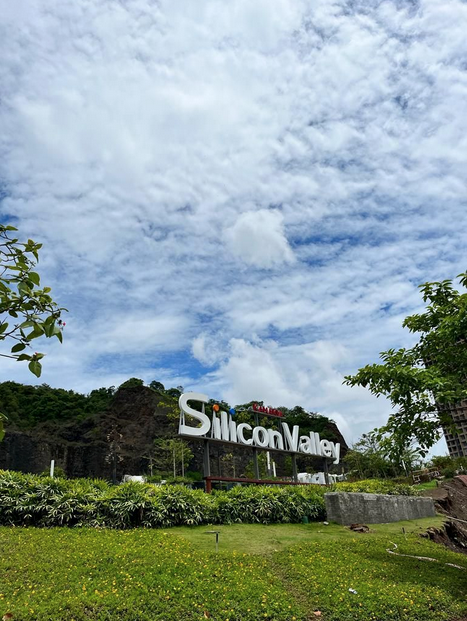 2 BHK Kanakia Silicon Valley, Powai — for Sale