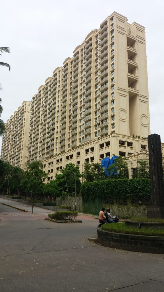 1 - Castle Rock, Powai