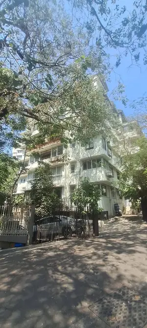 2 BHK Flats on Rent in Gulistan, Juhu