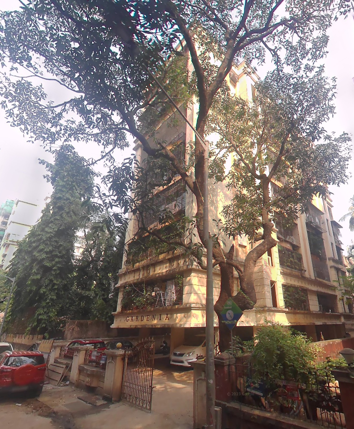 2 BHK Flats on Rent in Gardenia building, Khar West