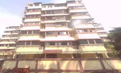 4 BHK Dhoop Chaon Society, Andheri West — for Sale — photo 2 thumbnail