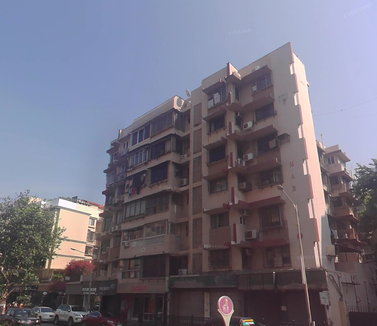 2 BHK Flats on Rent in Marine Apartment, Juhu