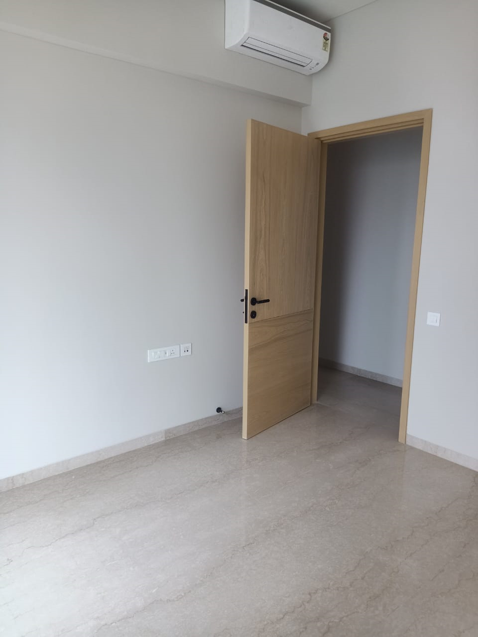 4 Satguru Rendezvous, Bandra West — for Sale — photo 10