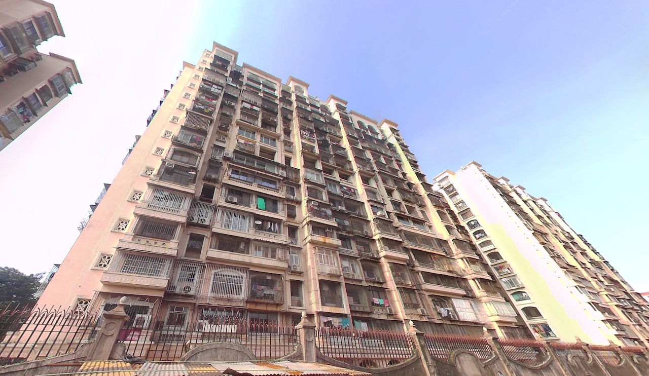 2 BHK Un Furnished in Sambhavnath Towers , Ghatkopar East