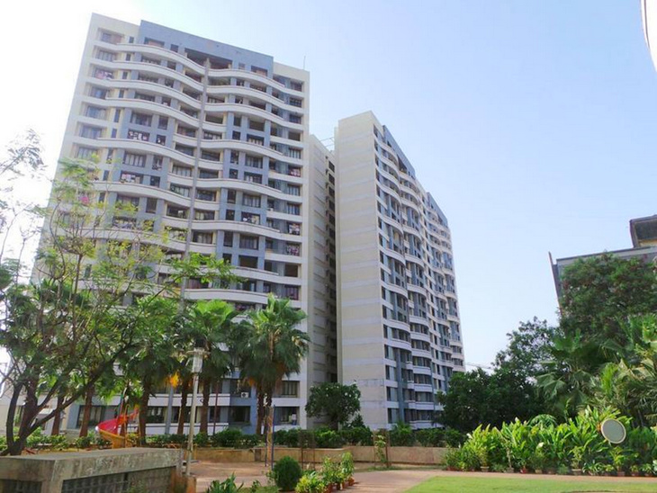 Kalpataru Estate