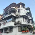2 BHK Flats for Sale in Tej Apartment, Kemps Corner