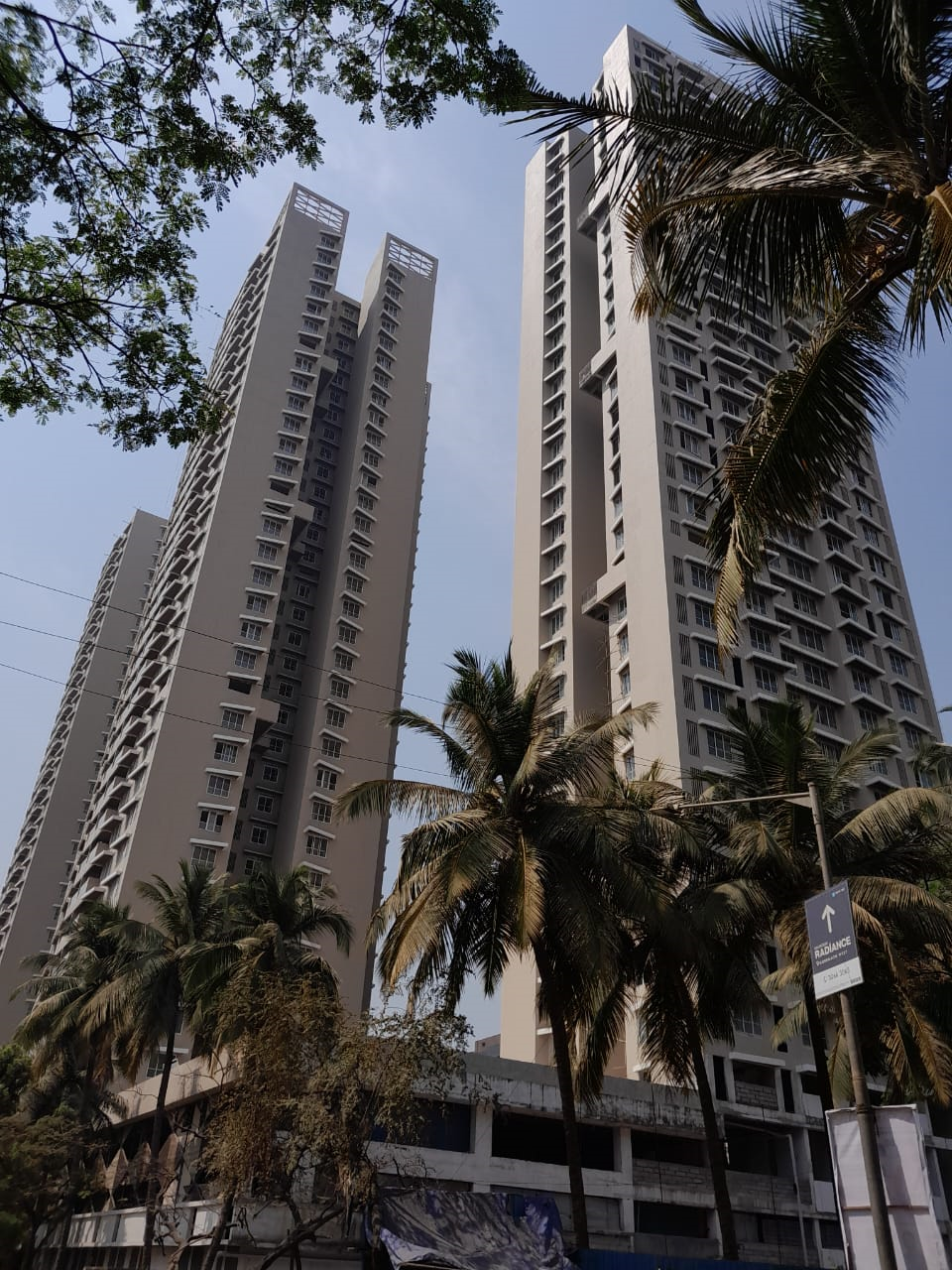 2 BHK Flats for Sale in Kalpataru Radiance, Goregoan West