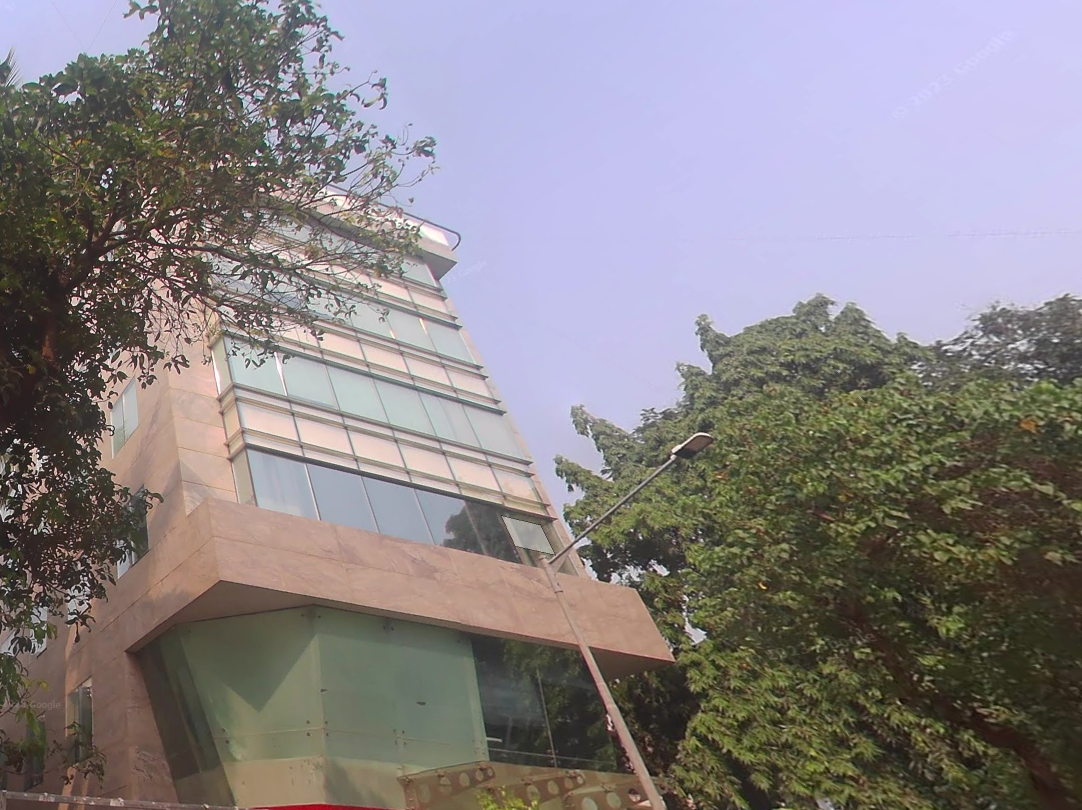 Office Space Semi Furnished in Prabhat Cottage , Vile Parle East