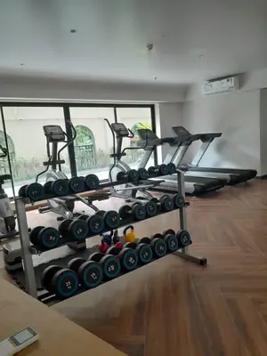 4 BHK Aum Nirvan, Khar West — for Sale — photo 1 thumbnail