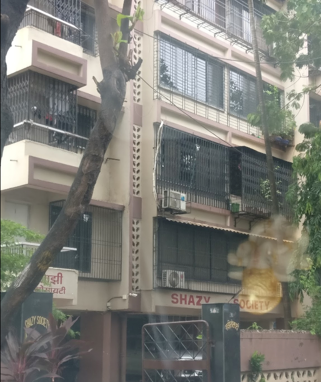 2 BHK Flats for Sale in Shazy Co-op Housing Society, Andheri West