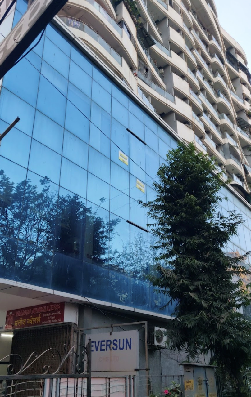 2 BHK Flats for Sale in Eversun CHS, Andheri West