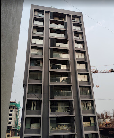 4 BHK Flats on Rent in PRPlatina, Santacruz West