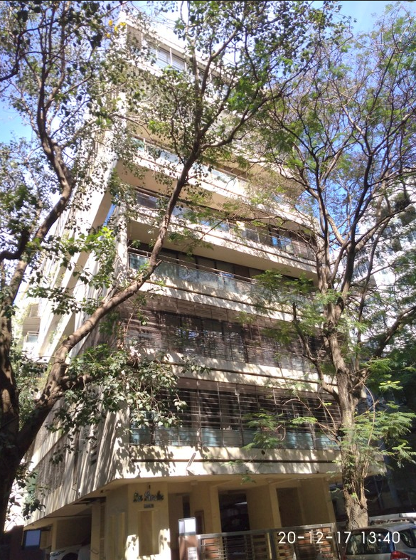 4 BHK Flats for Sale in La Roche, Bandra West