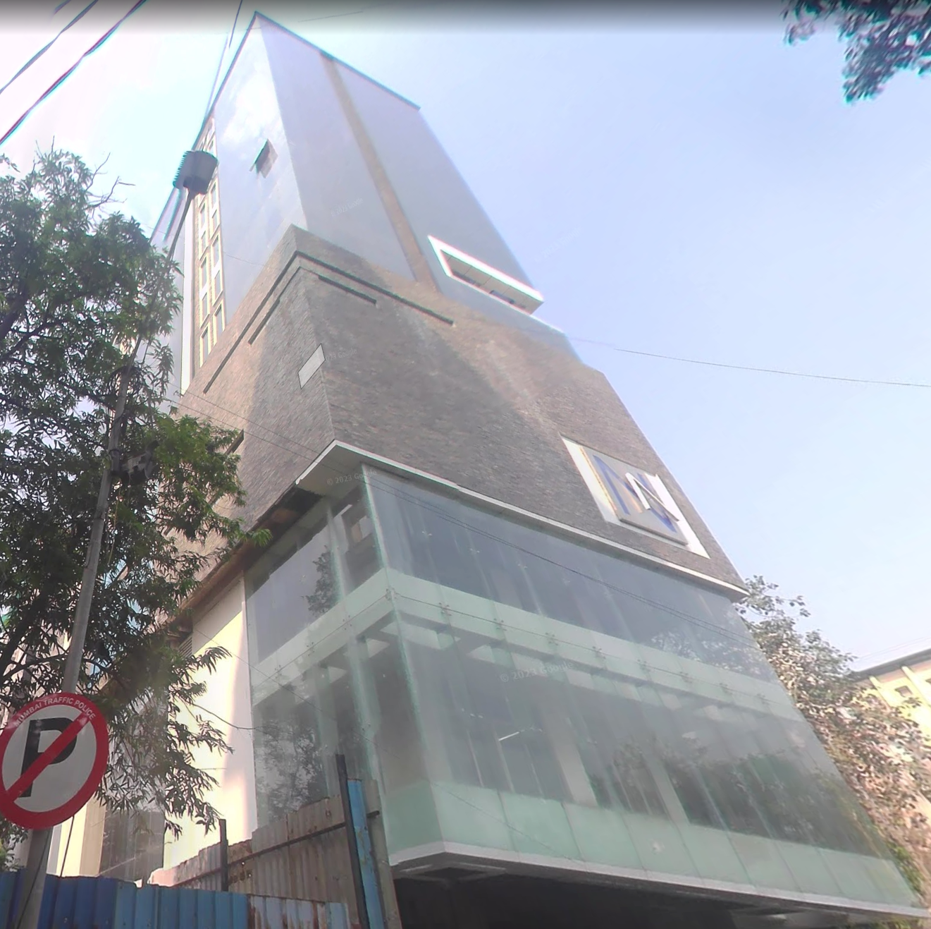 Office Space Offices on Rent in Nsquare, Khar West