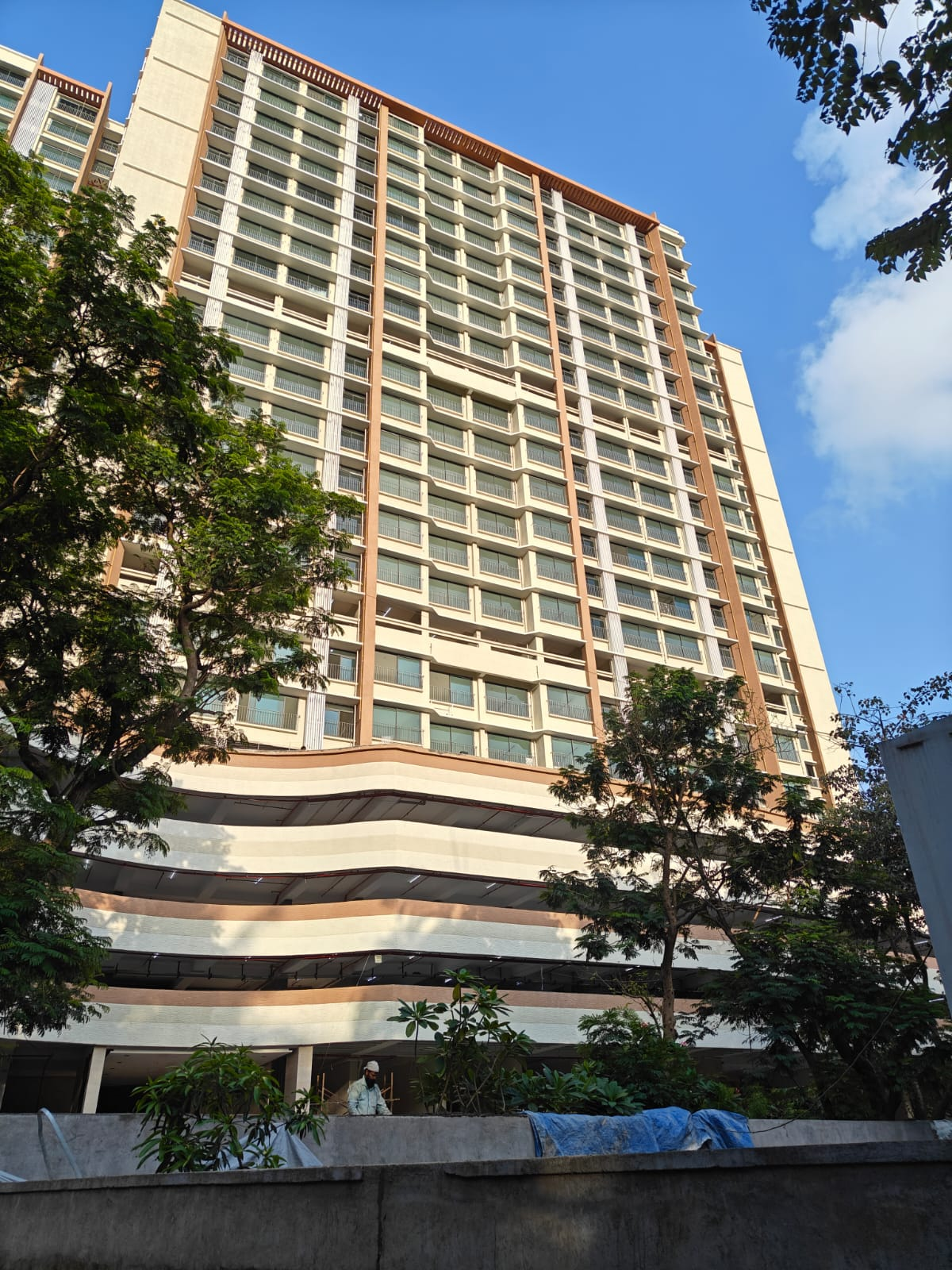 2 BHK Flats for Sale in Arcade Crown, Borivali West