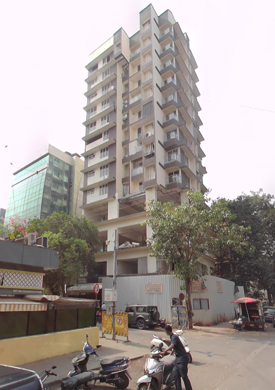 2 BHK Flats for Sale in Delux Mahal Building, Bandra West